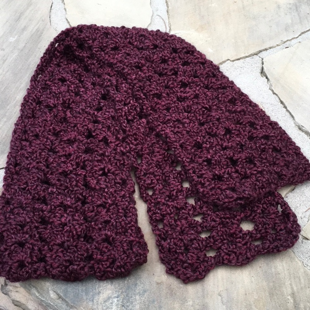 Handmade scarf - Picture 2 of 2